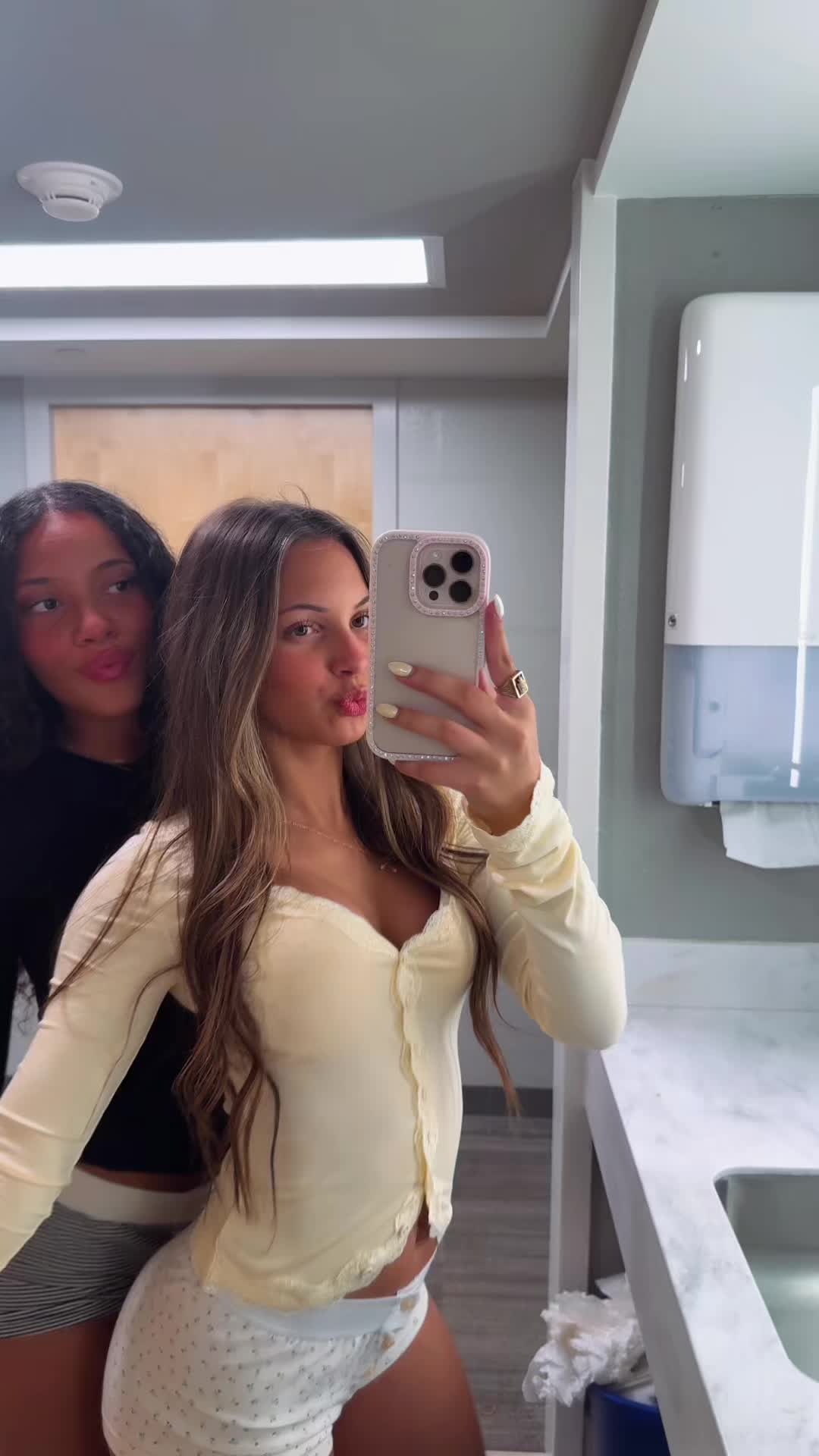 @MYA