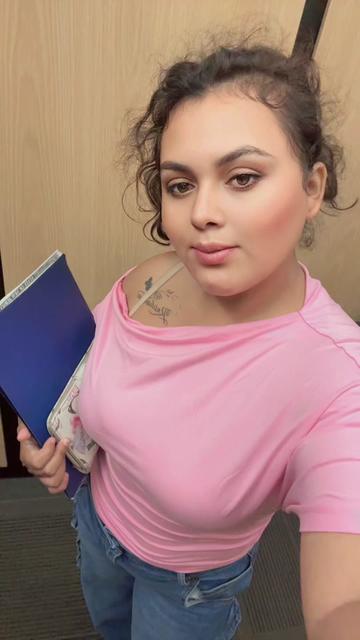 @Selena carrera