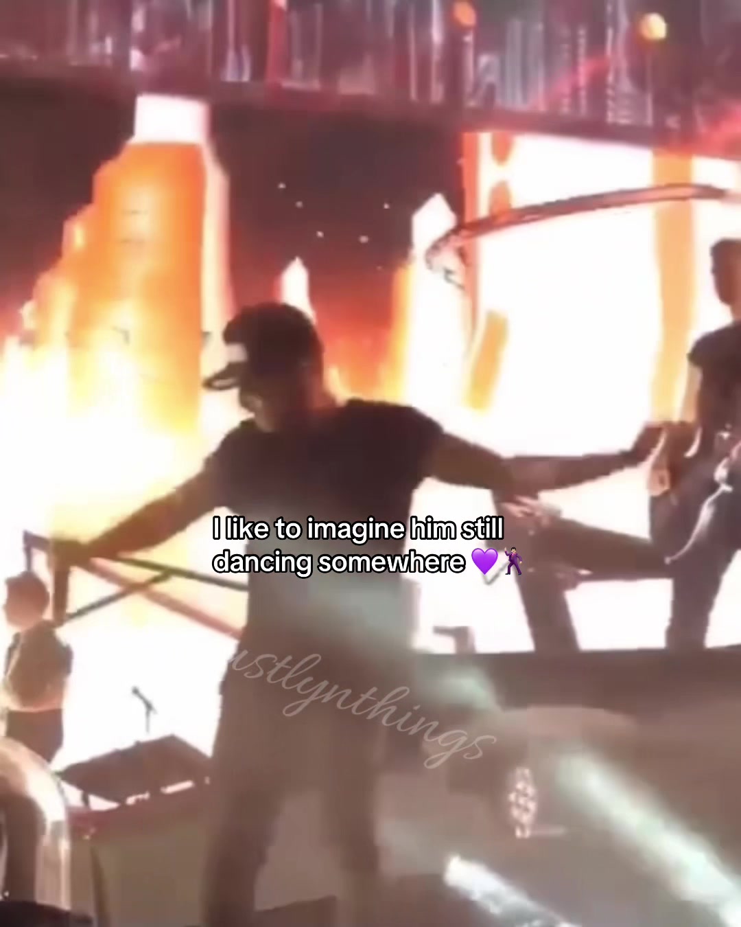 @𝐿𝑦𝑛 💜❯❯❯❯
