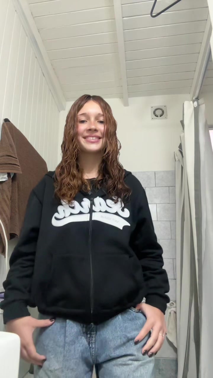 @Oliii