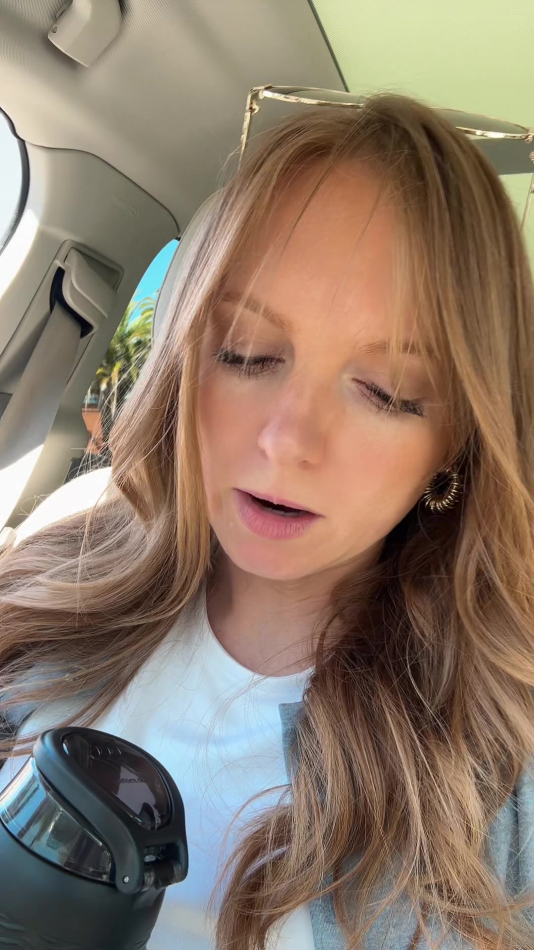 @Bee