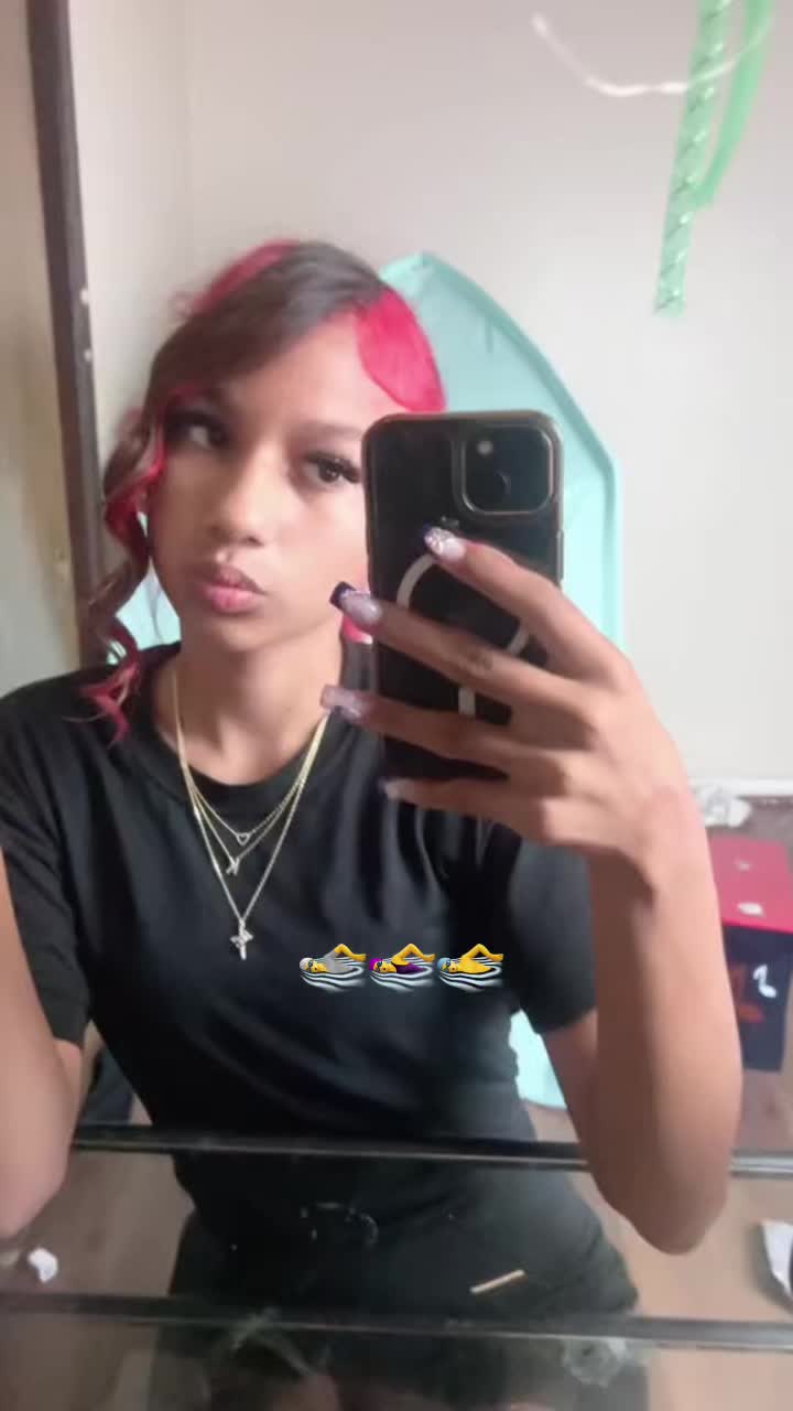 @Kk💋