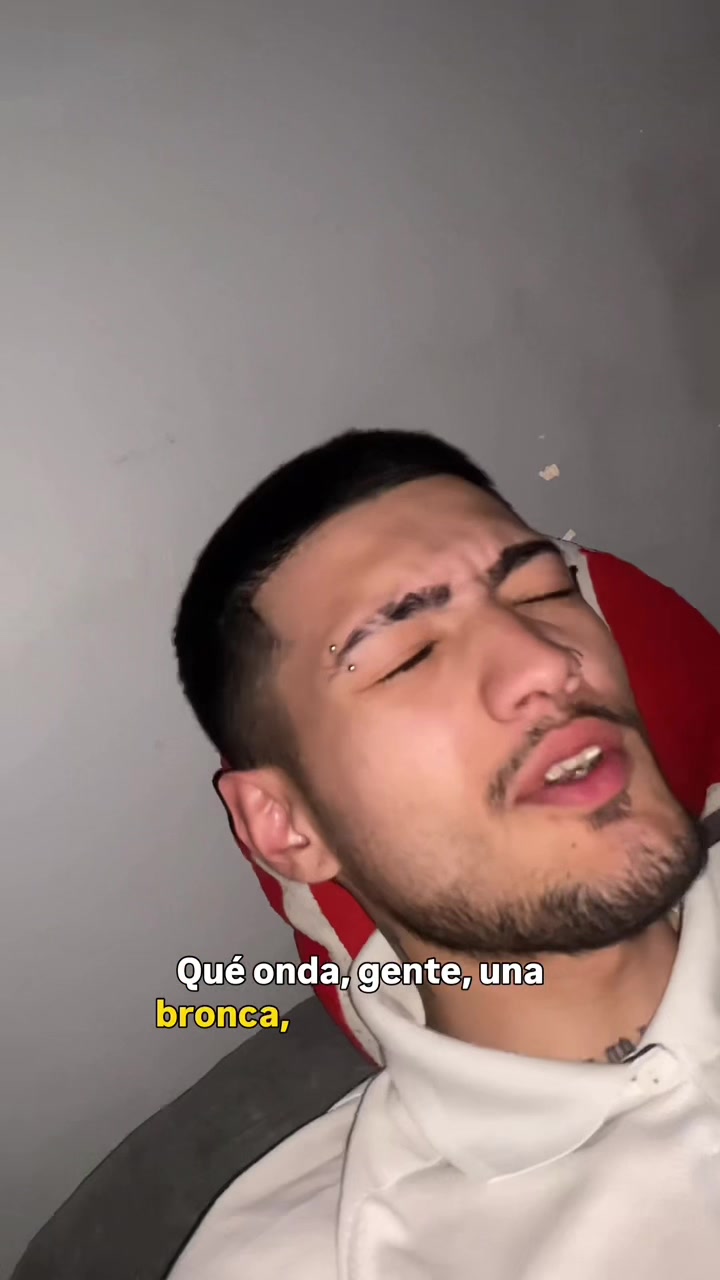 @Elcuelloo🗽