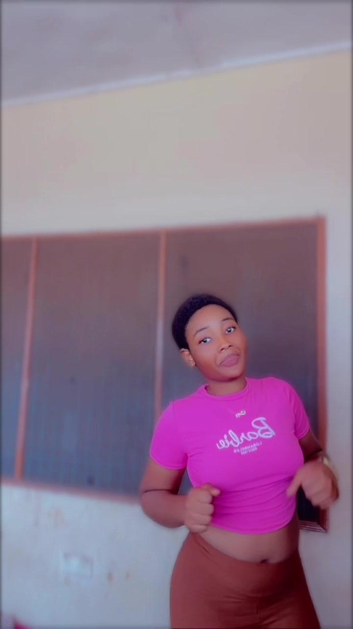 @…..🖇️Realest 🦋Afyah 💦💕