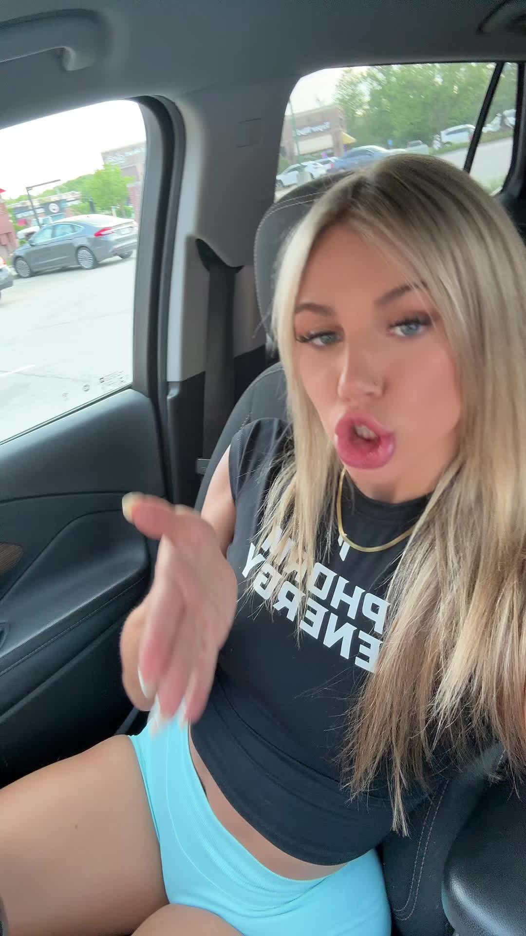 @Bella Rovirosa