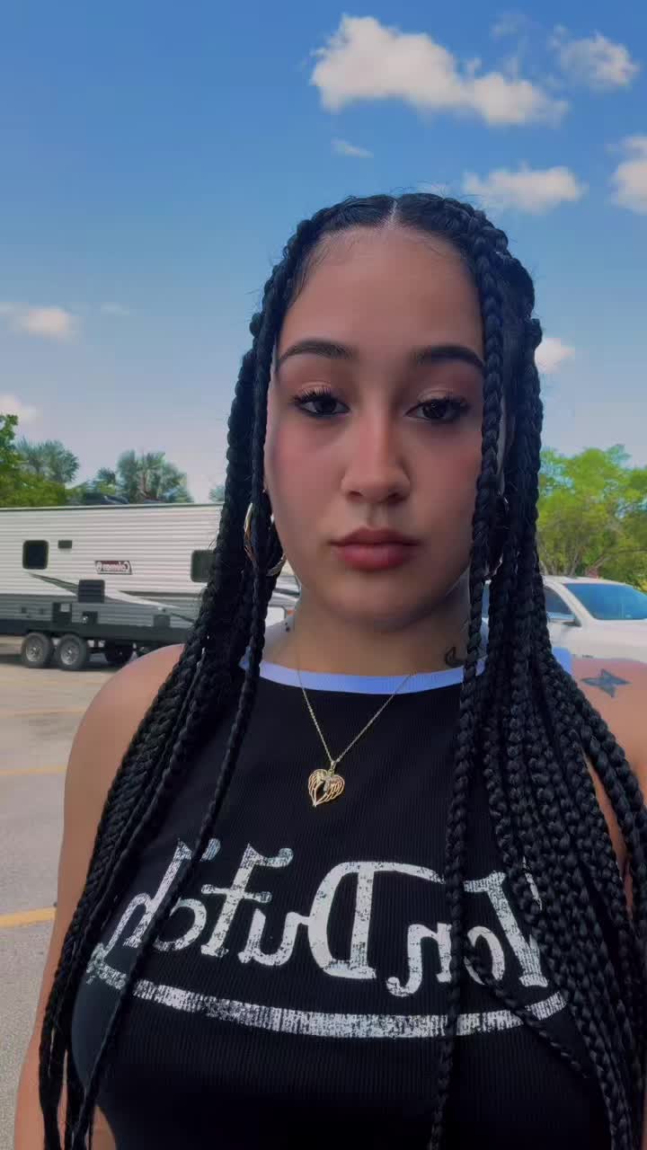 @Destiny305s