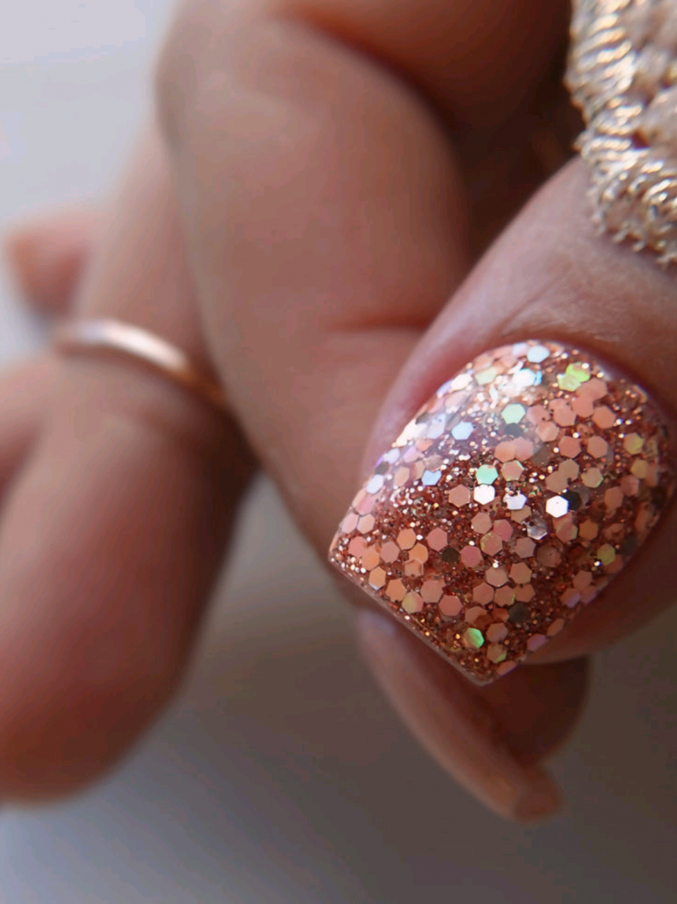 @Vivid Glam Co.