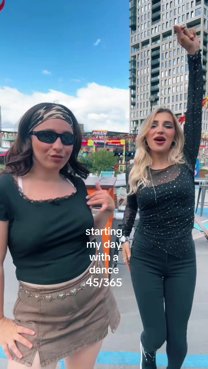 @Dasha Day