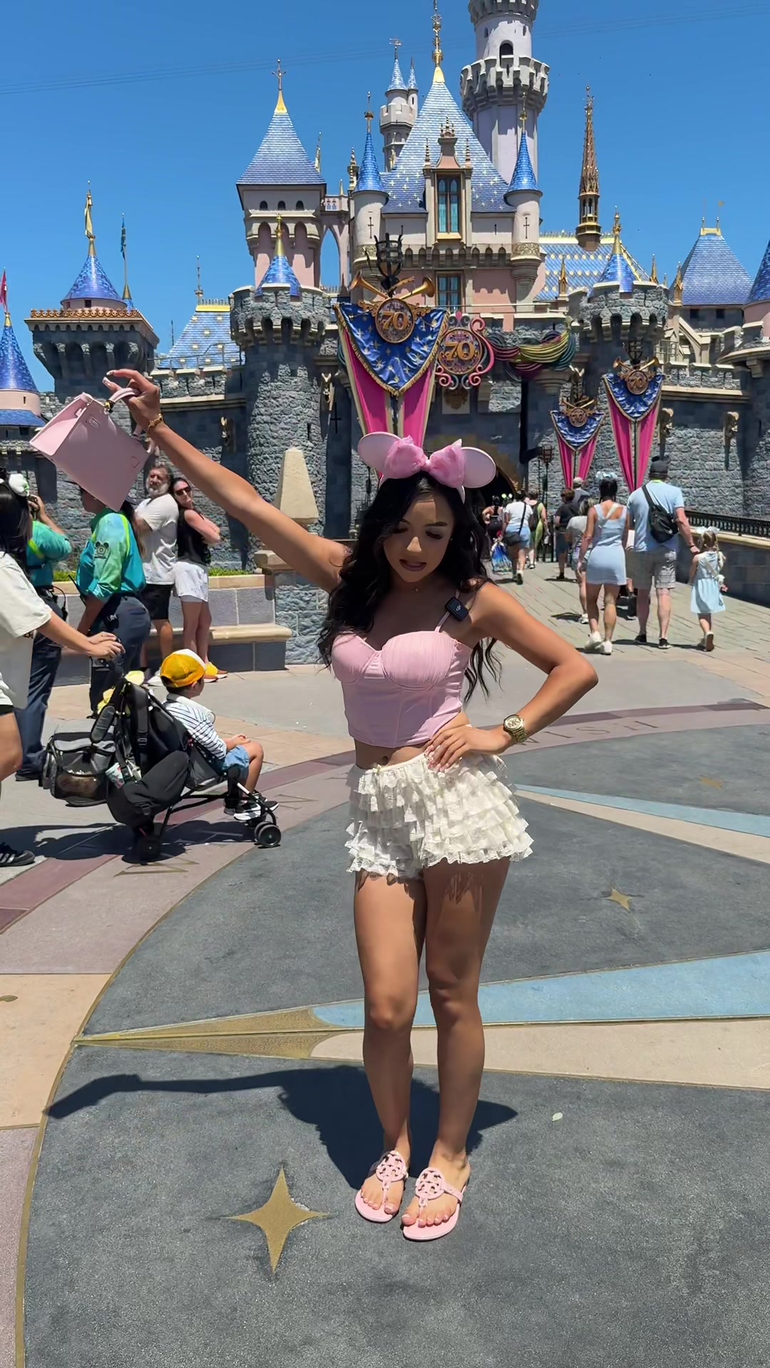 @chowbabygirl