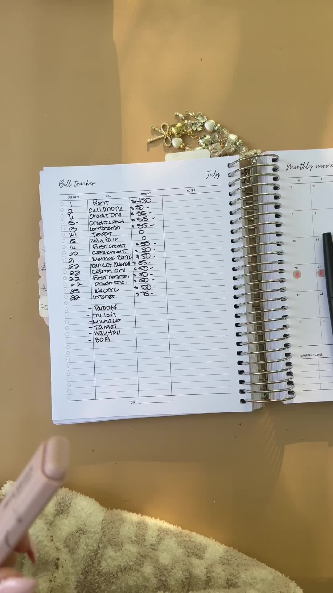 @Christina Loves Planning