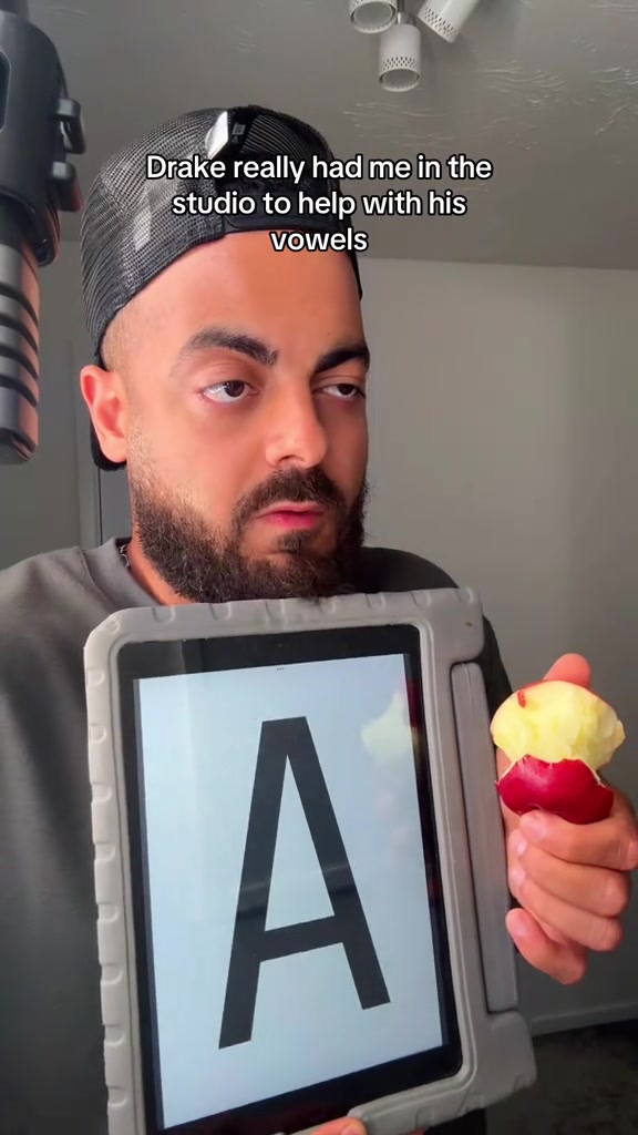 @Azz