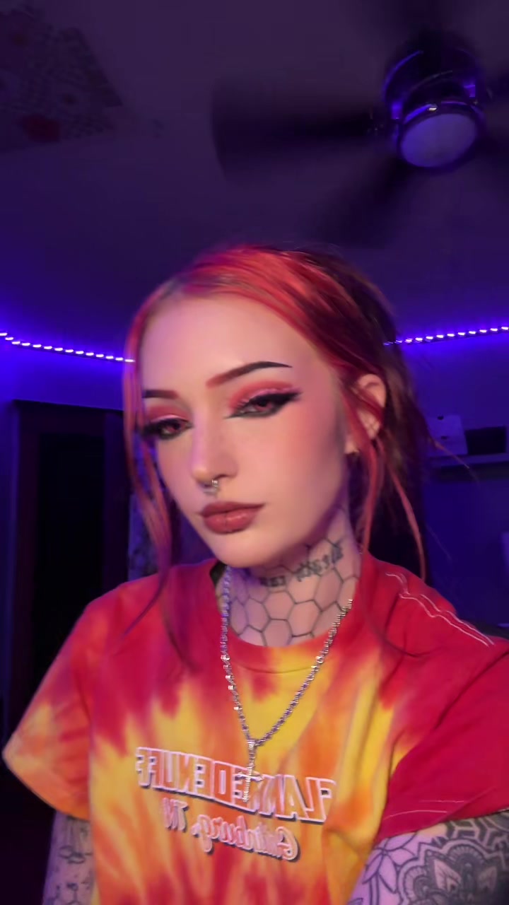 @Maddi daly 💯