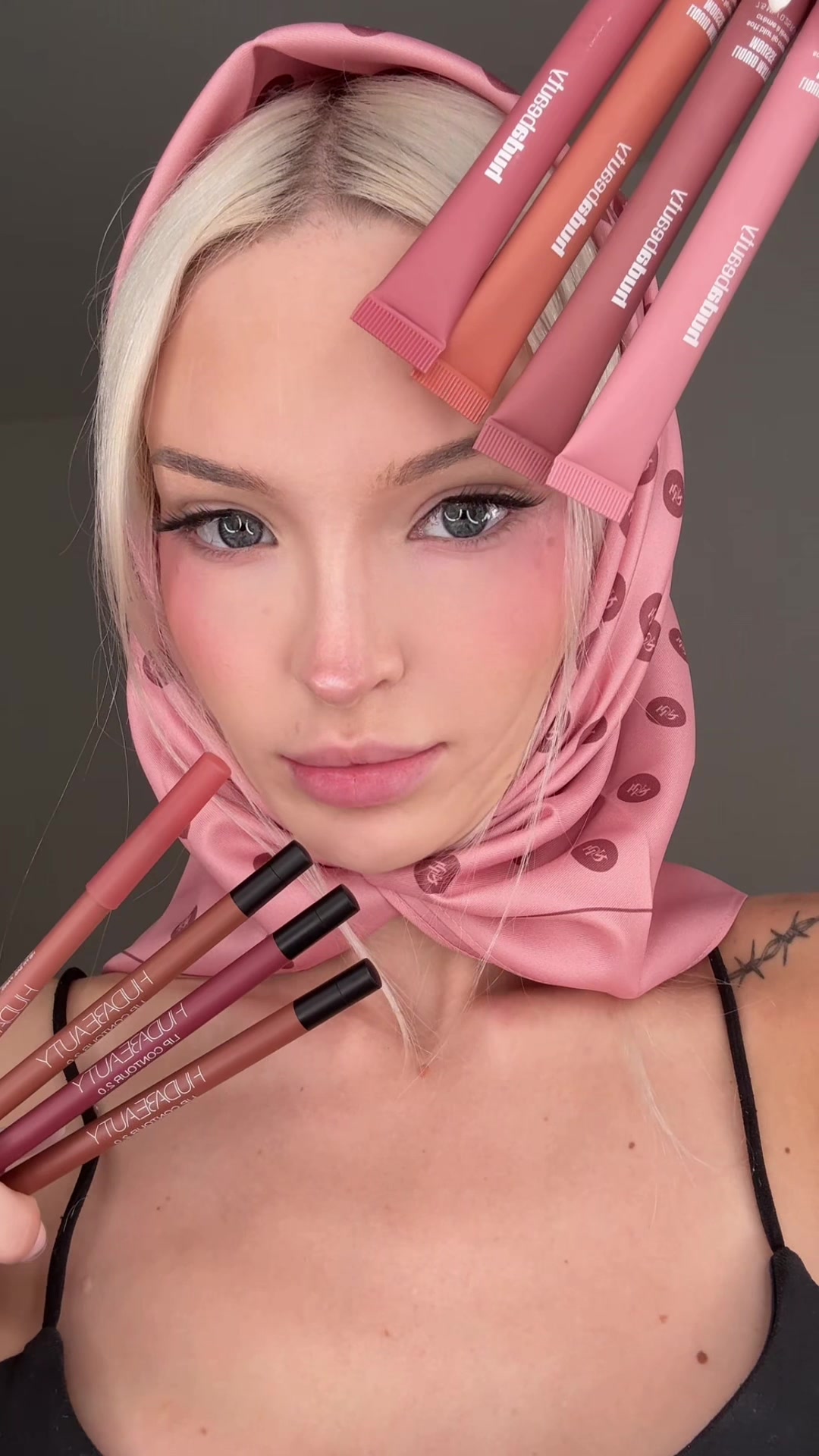 @Chloe
