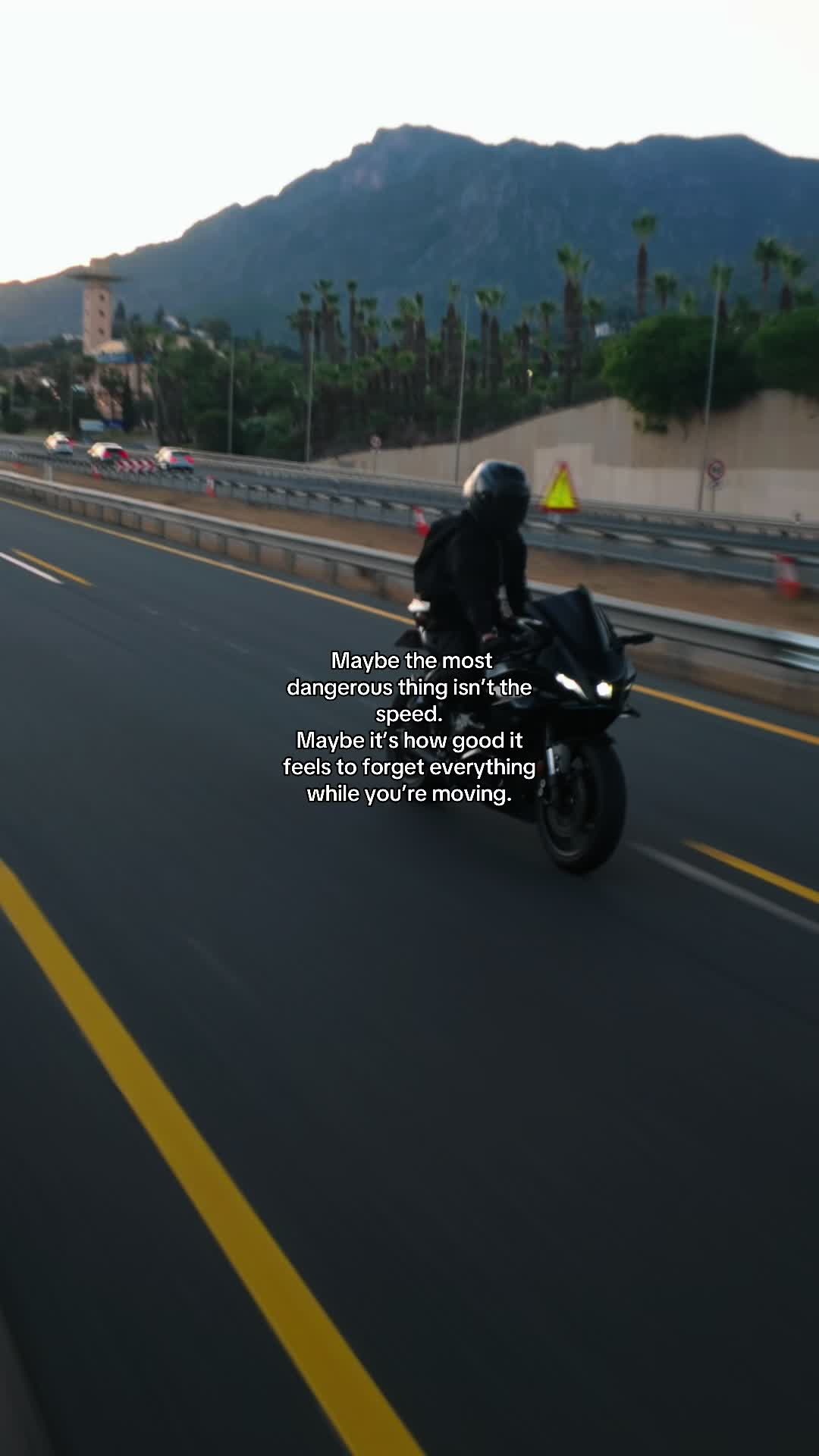 @R7.STORM
