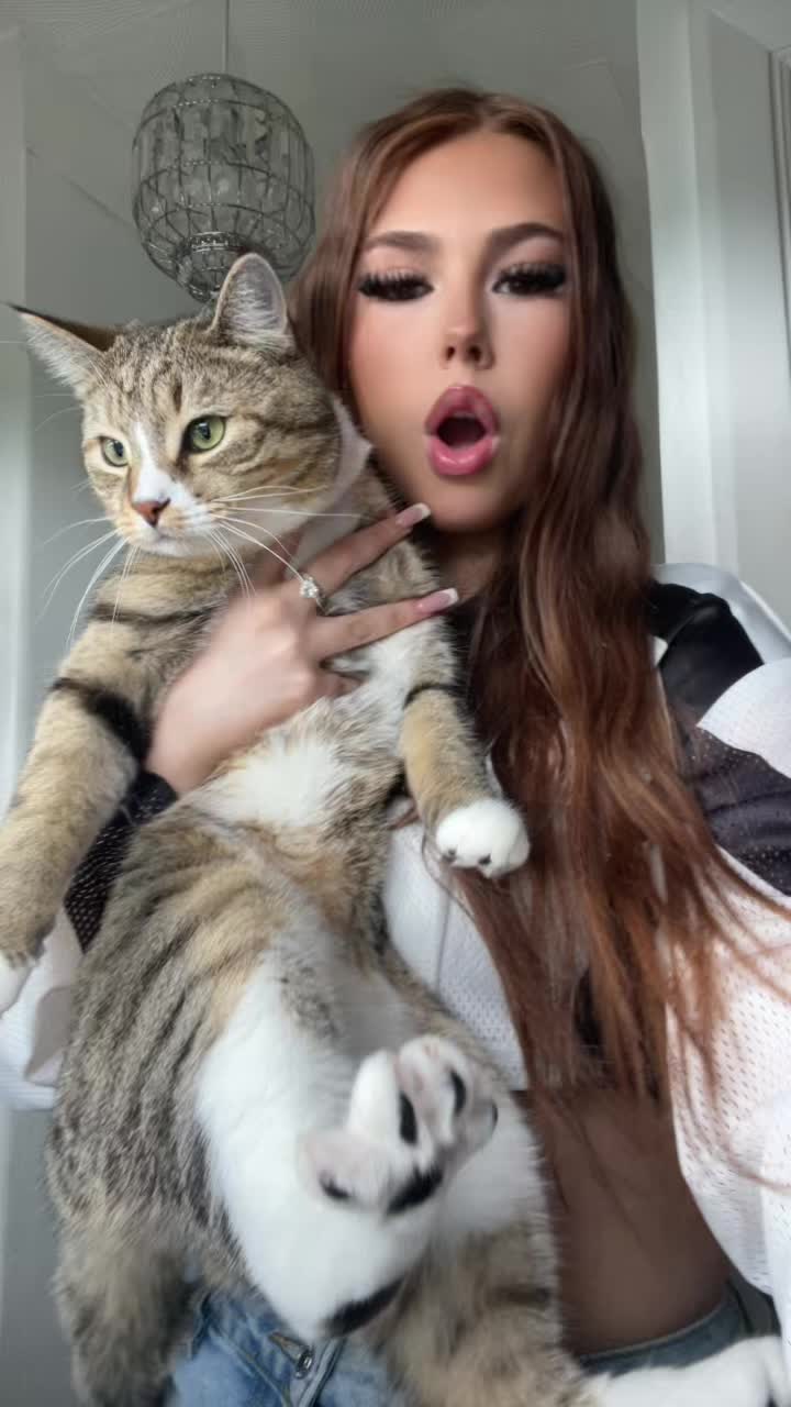 @Hollie 🐆💗