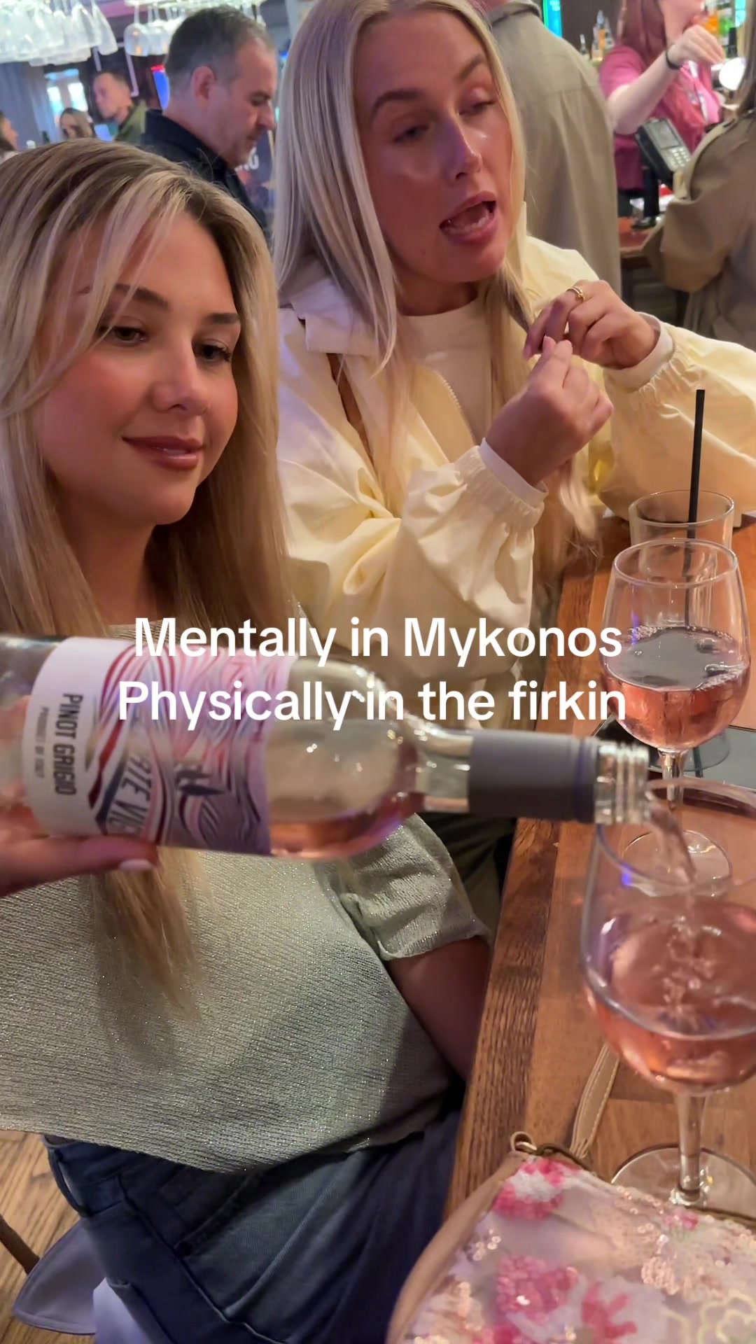 @Byevie_