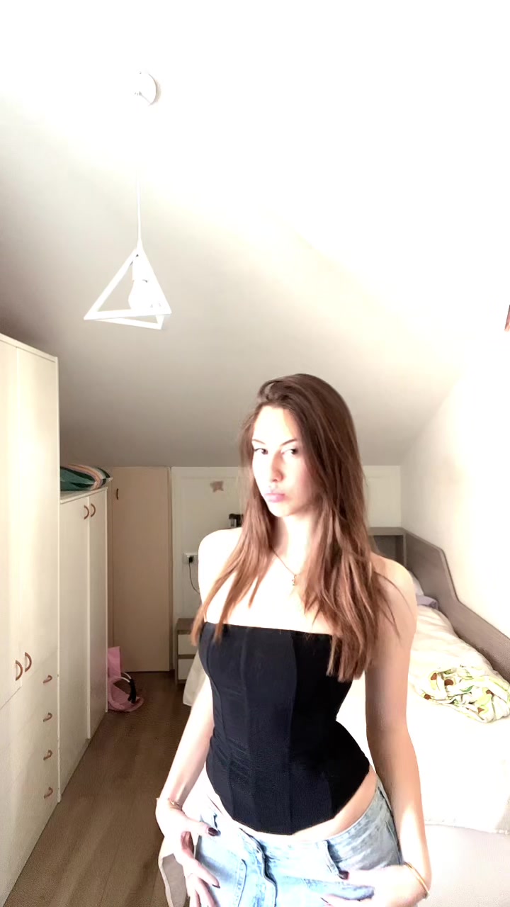 @_elenoire.colucci_๐