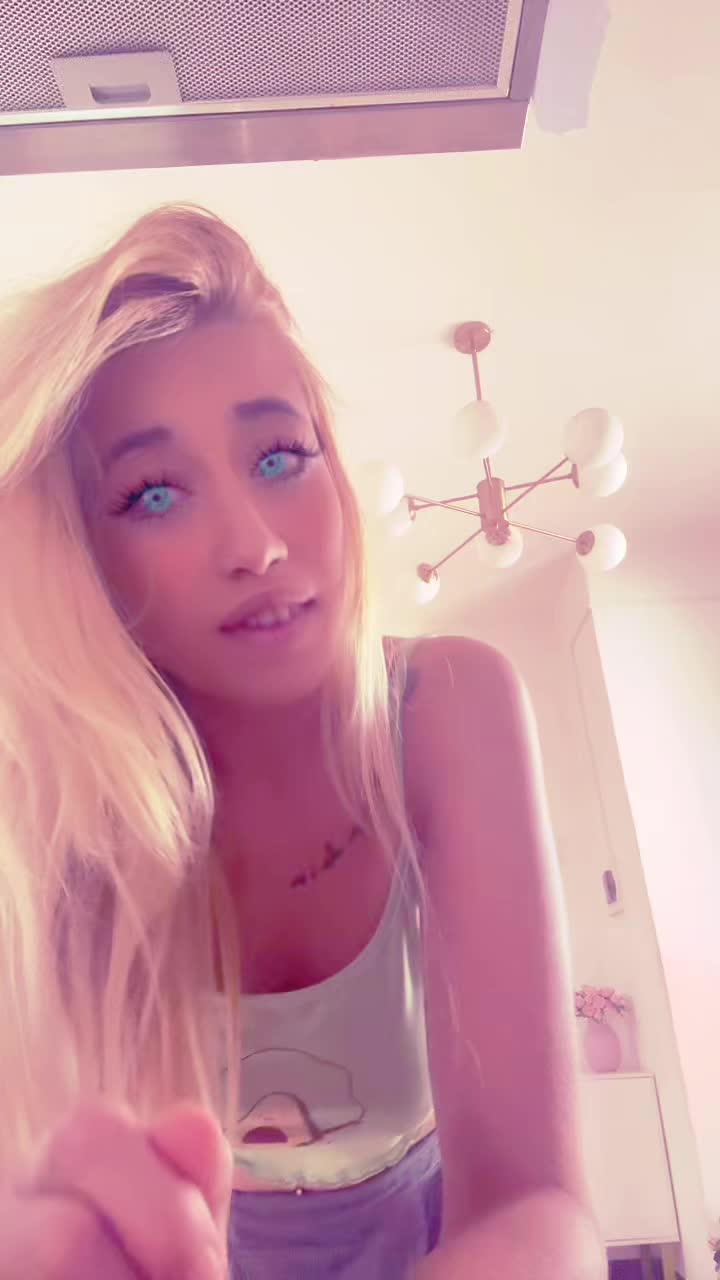 @Naomi🫶🏻