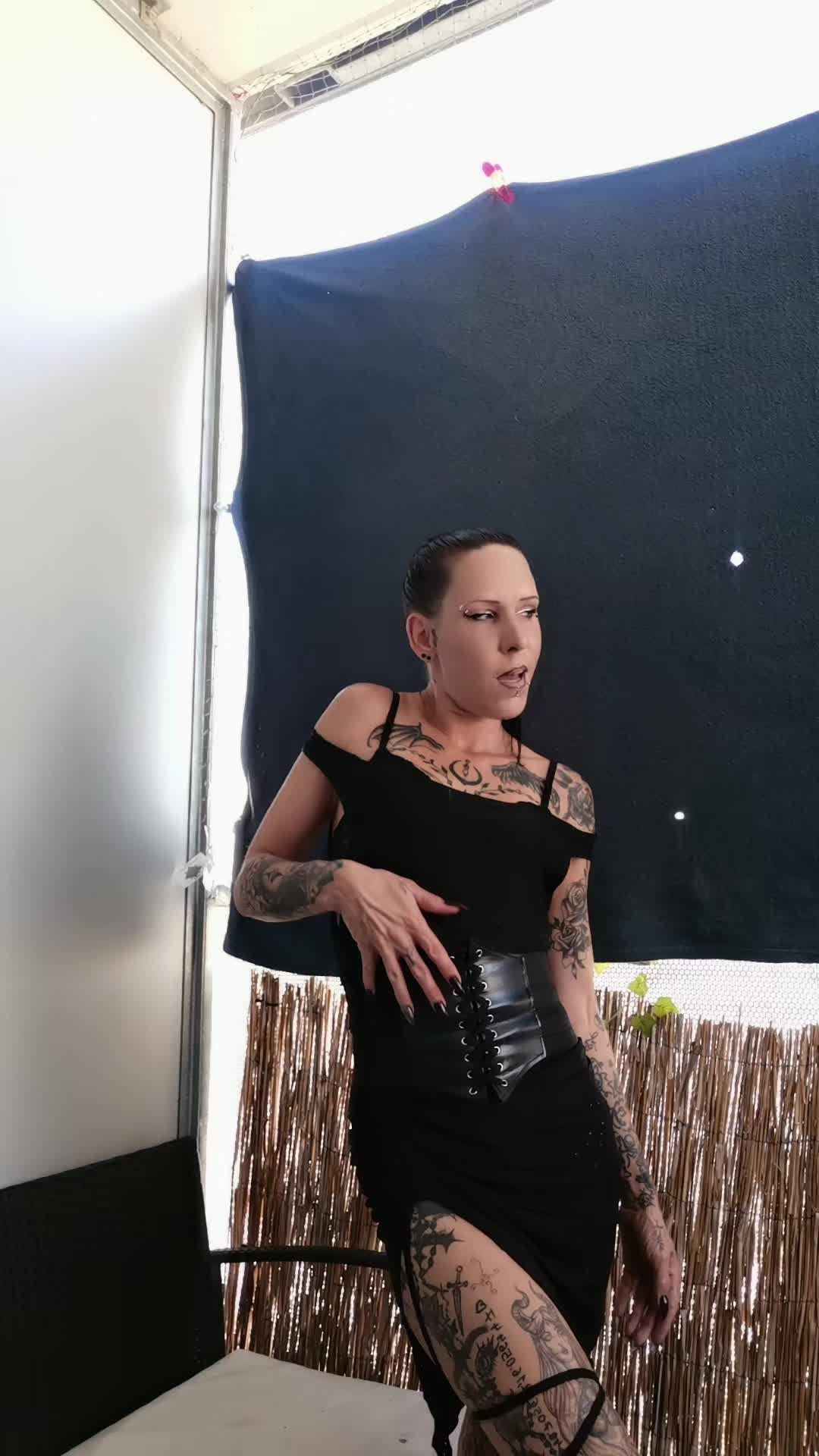 @⸸⛧ ScHwaRzeSLeDeRLuDeR⸸⛧