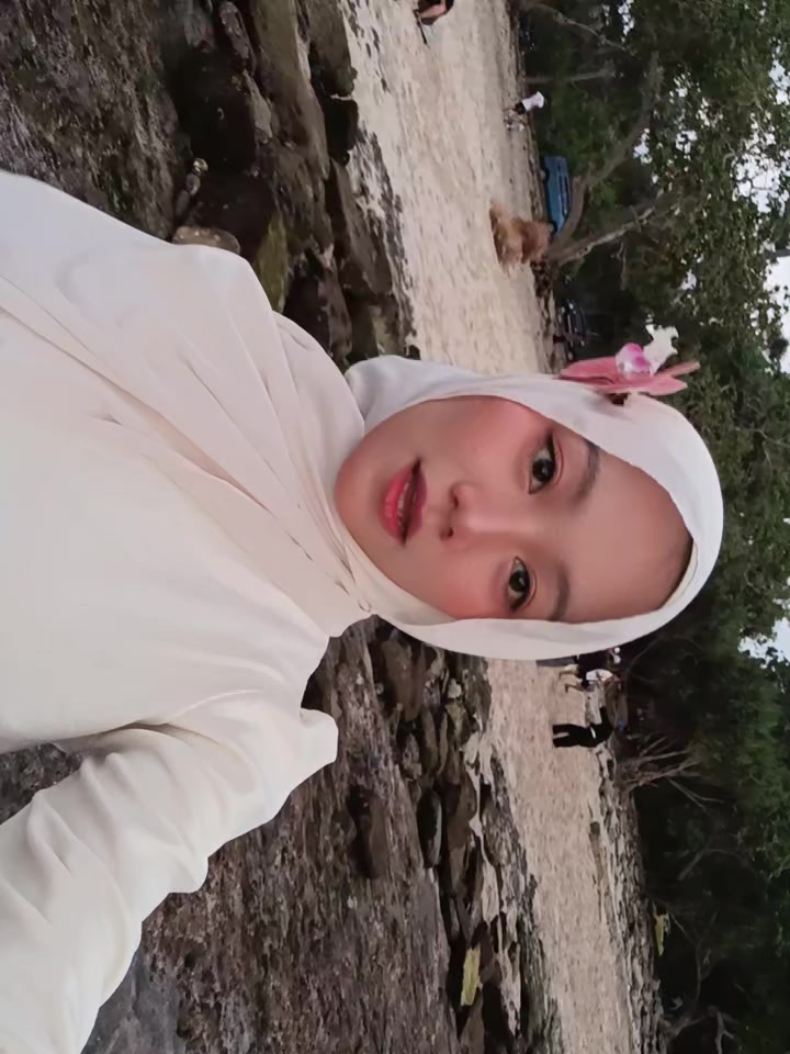 @nvviiee