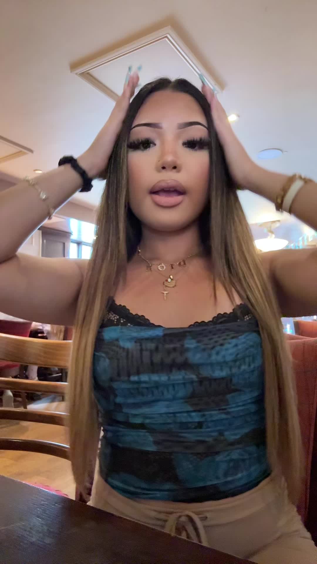 @anjelix2