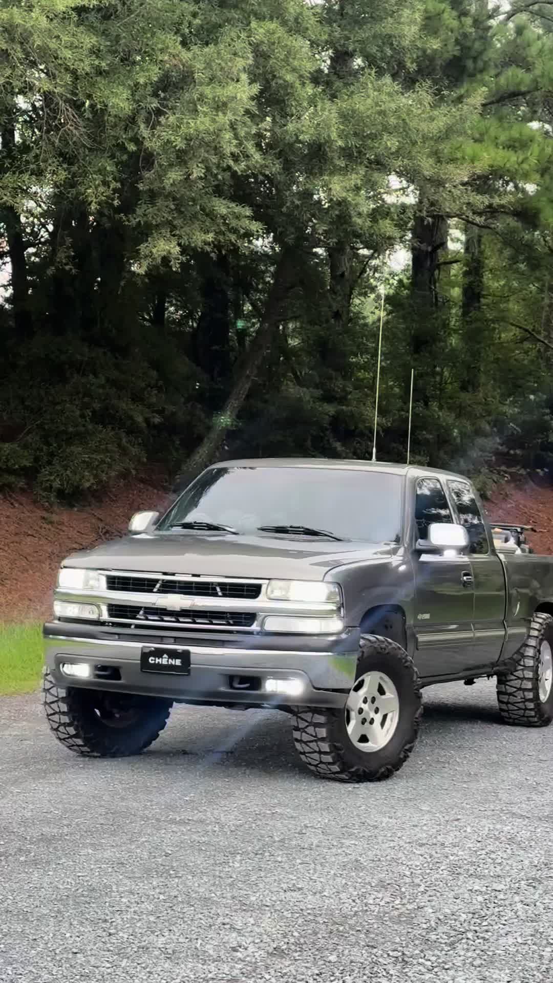 @luke.den©️