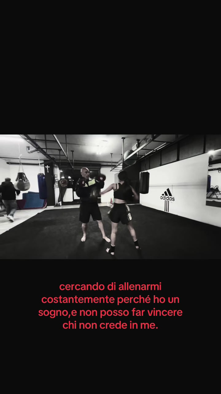 @𝓛𝓪𝓾𝓻𝓪🥊