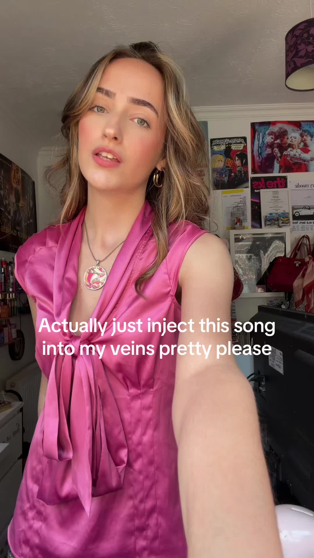 @KelseySarah