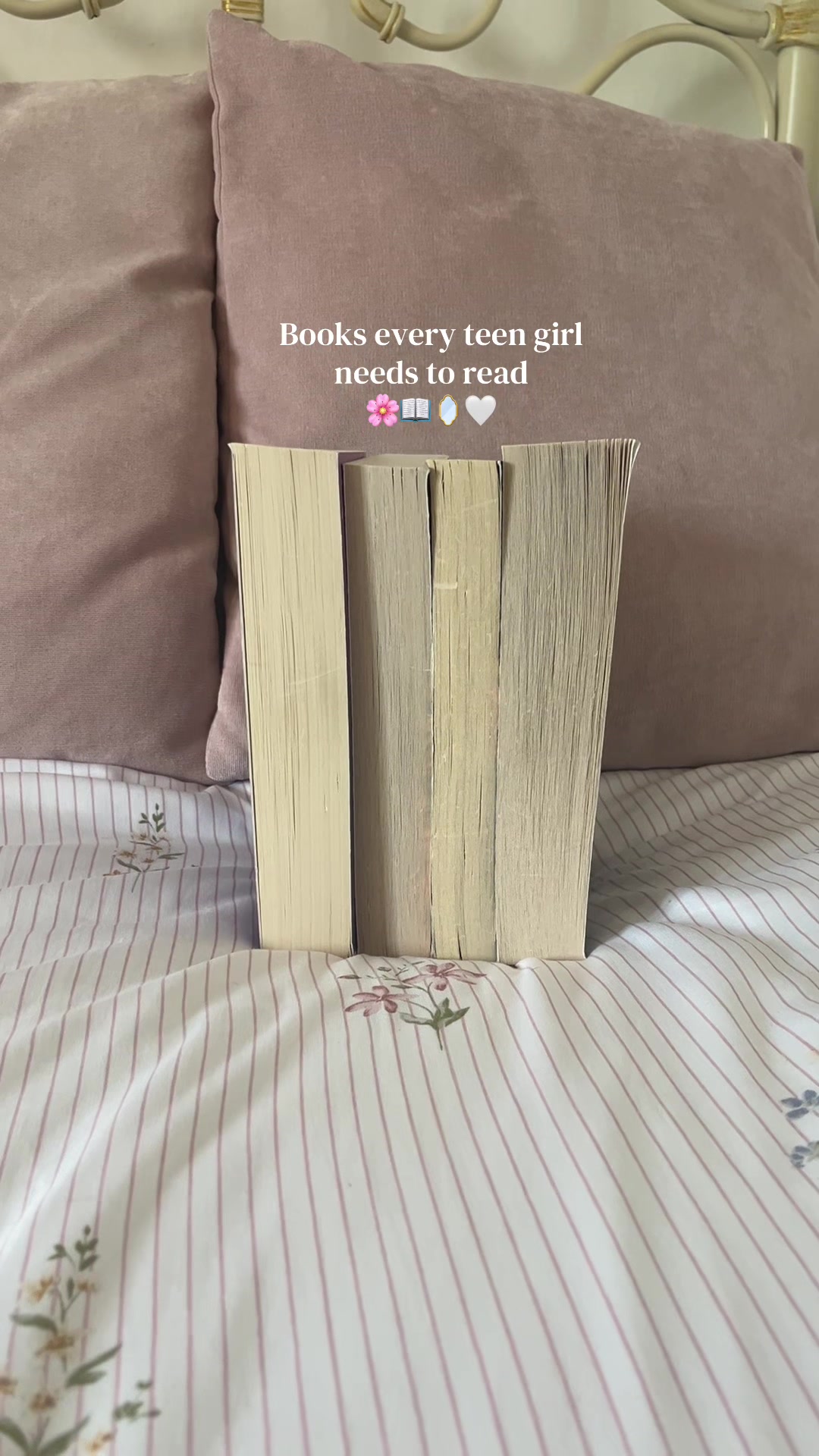 @Amna 📖🎀