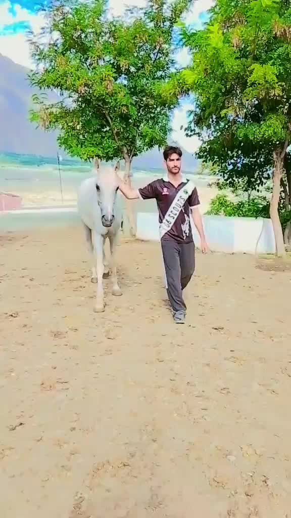 @★ 𝗧𝗔𝗥𝗜𝗤 𝗔𝗭𝗜𝗭 ★