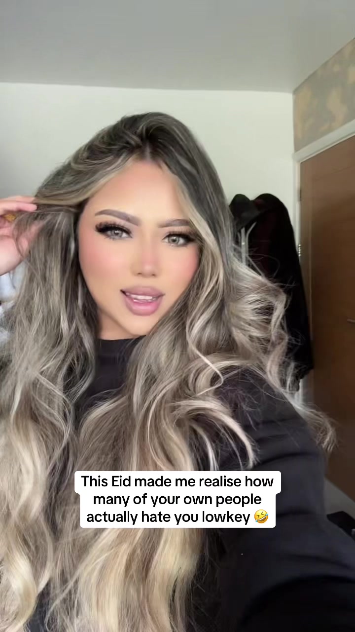 @Nafisahaque