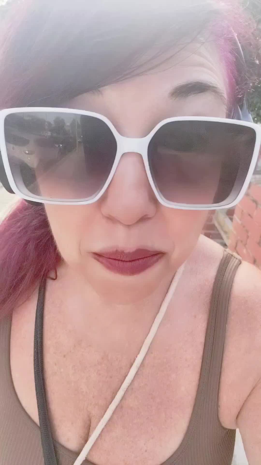 @verónica