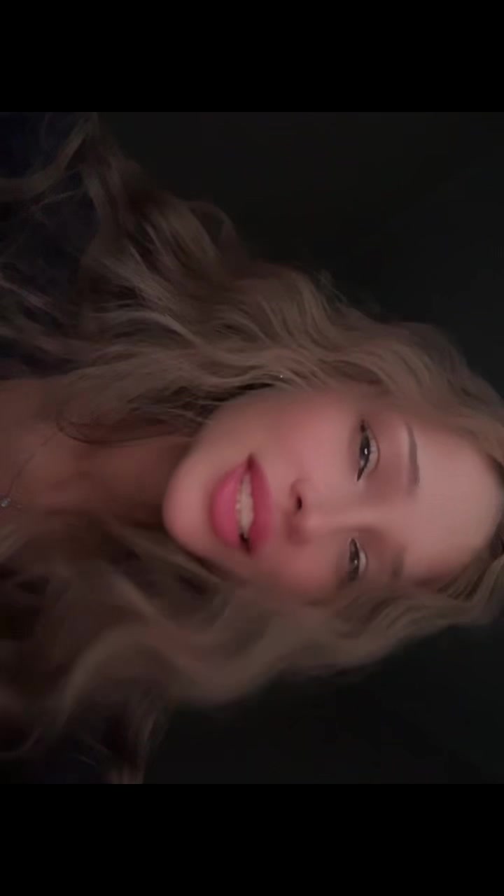 @Yulia