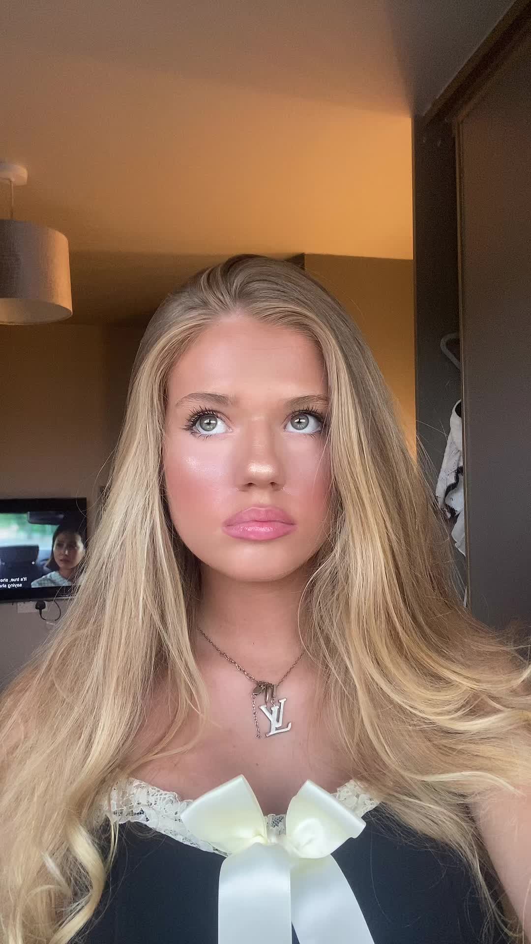 @libertylibbylib