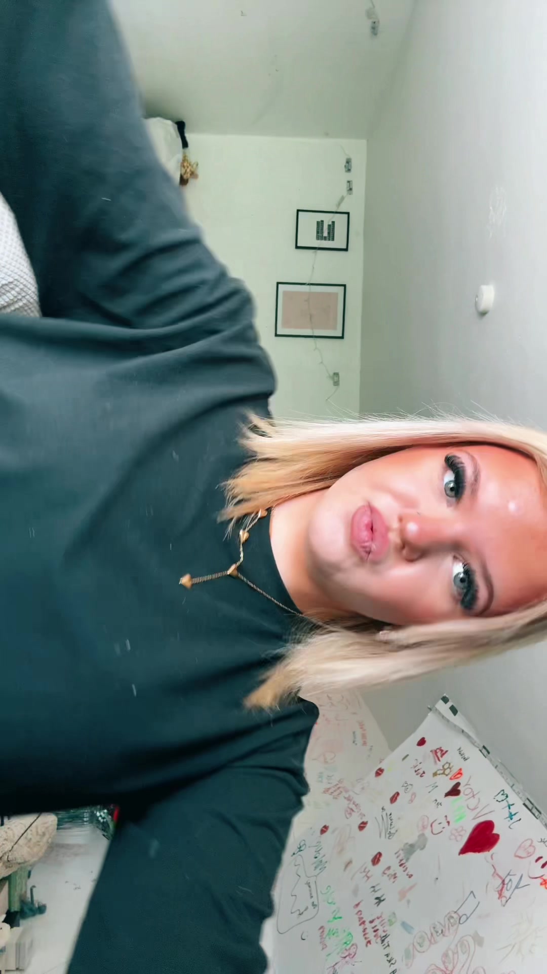@melikka spam 🧡