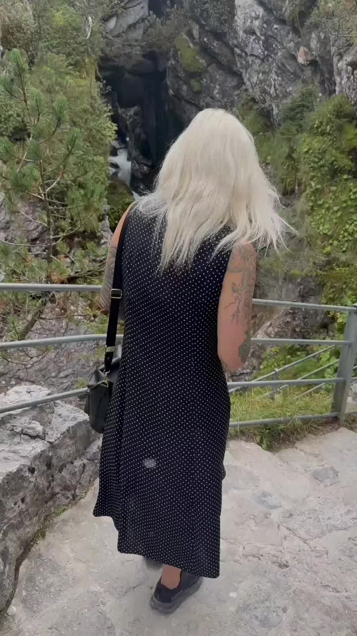 @Marika 🖤