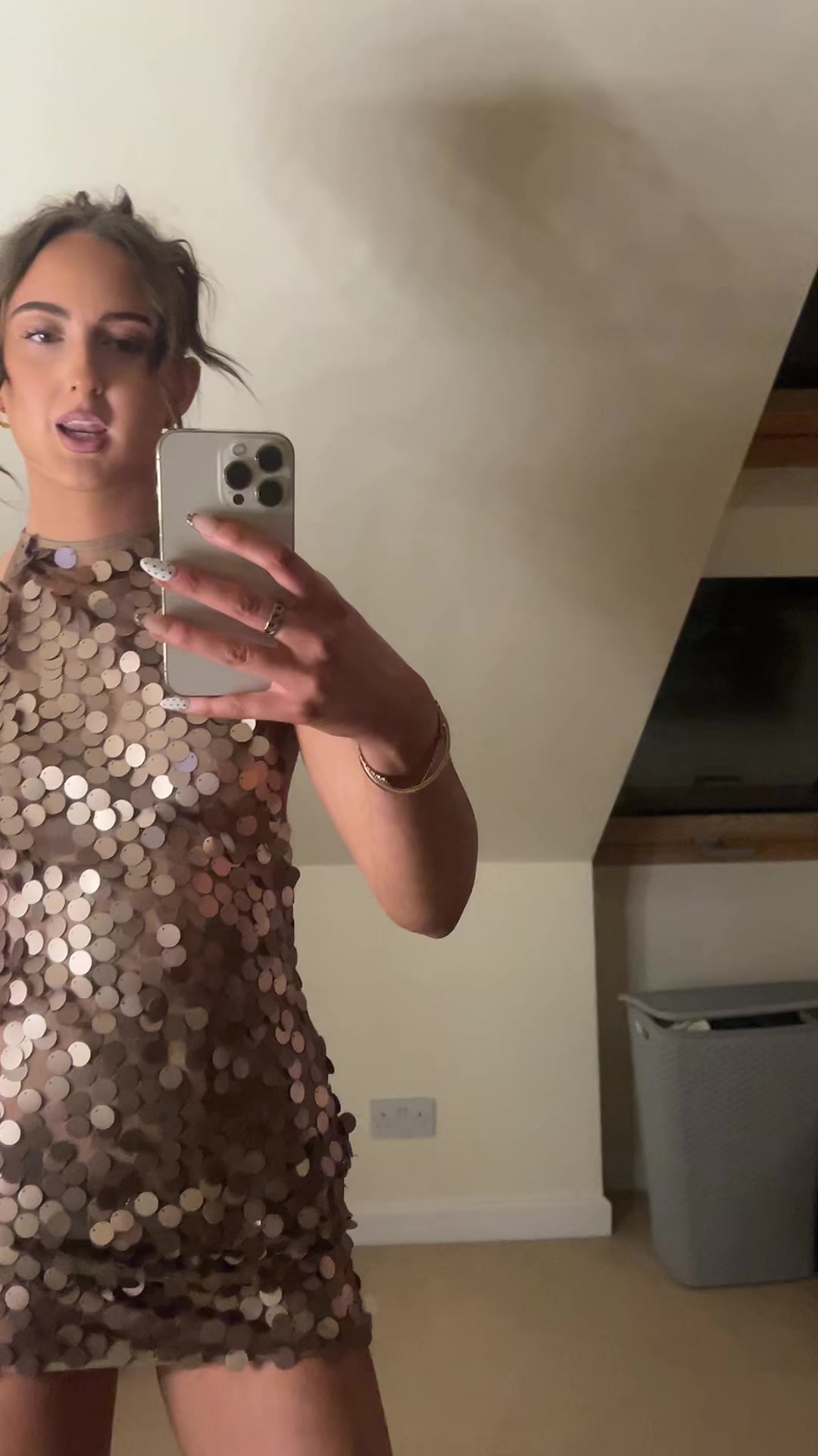 @a✨✨