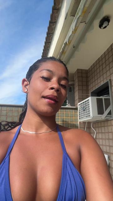 @Bruna Correia