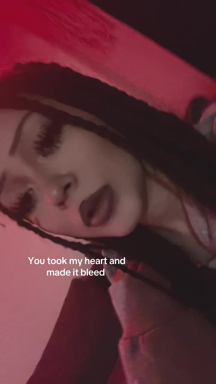 @𝓔𝓲𝓻𝓪👻
