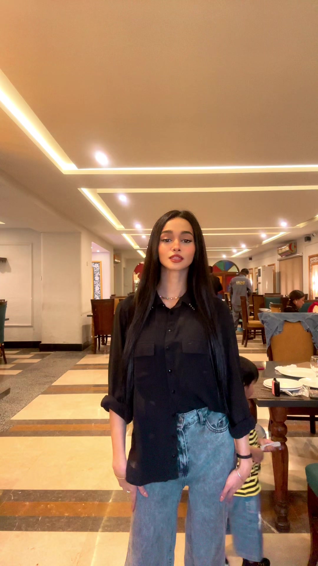 @ayeshaazhar_official