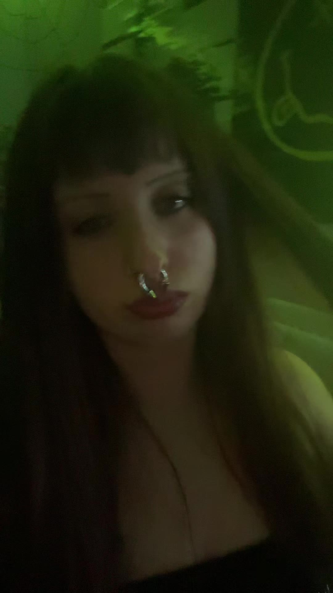 @𝔄𝔰𝔥𝔶𝔟𝔬𝔫𝔤𝔴𝔞𝔱𝔢𝔯⛧ ⩜⃝