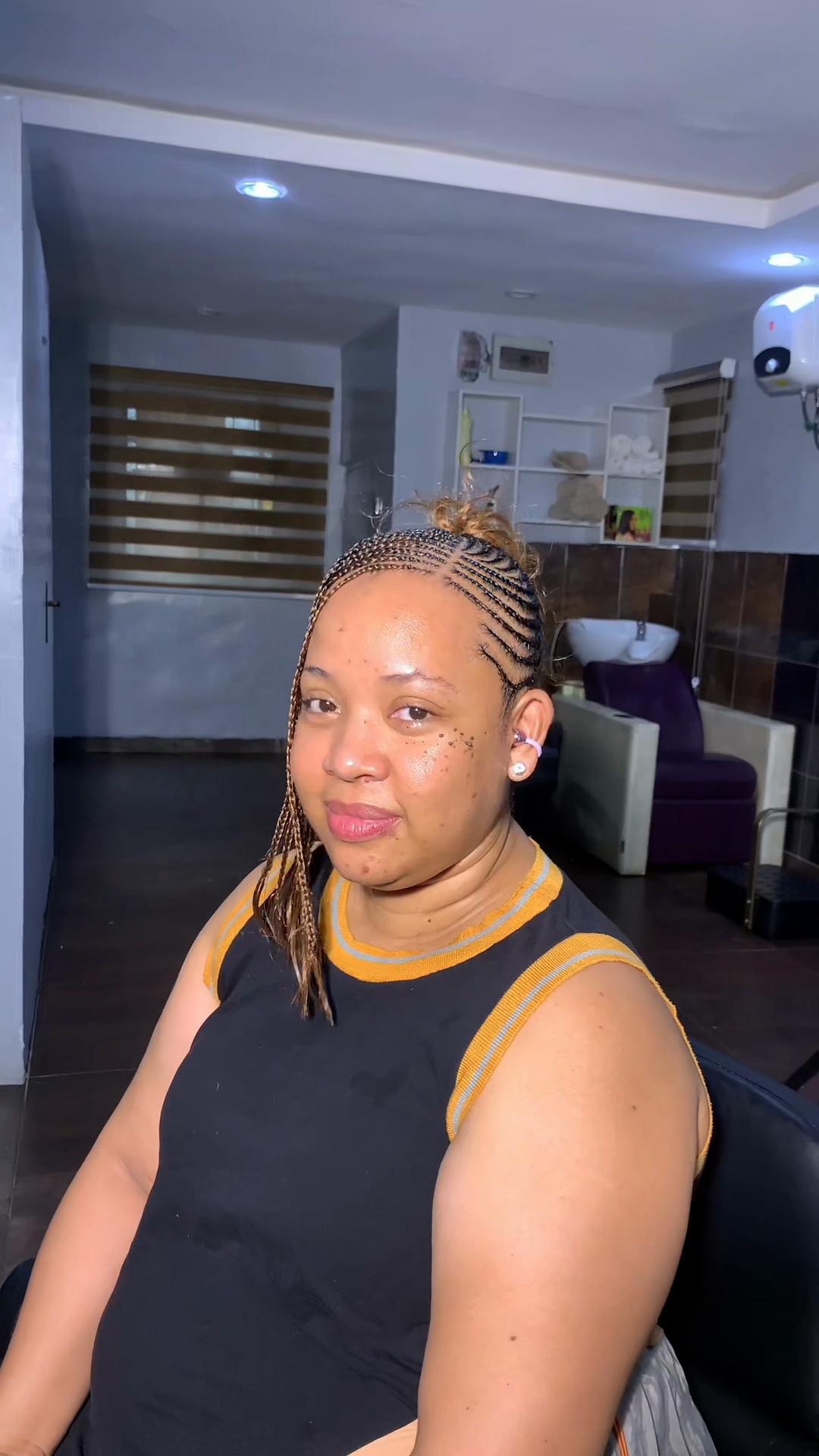 @Hairstylist in Ogudu