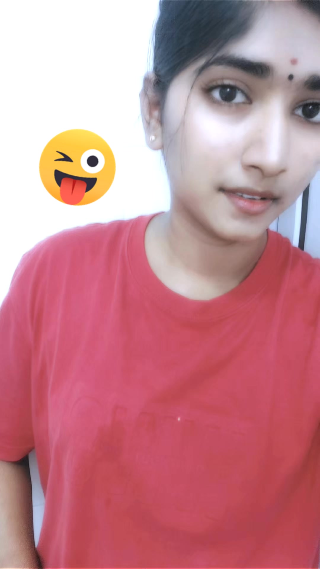 @ပန်အိဖြူး