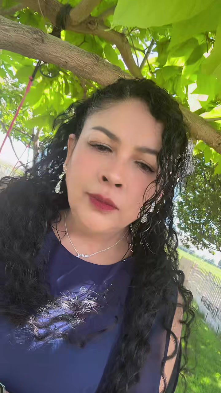 @FLORECITA 🌹 LOPEZ
