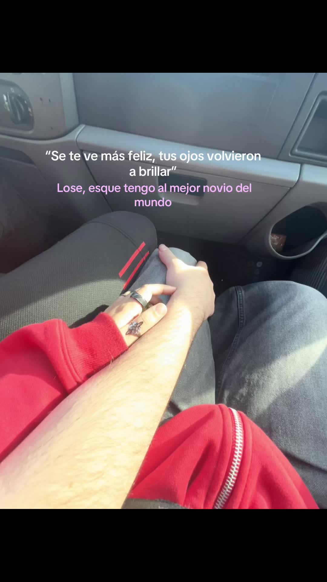 @𝒰𝓃𝒶𝓍,𝓈 𝒲𝒾𝒻ℯ♡