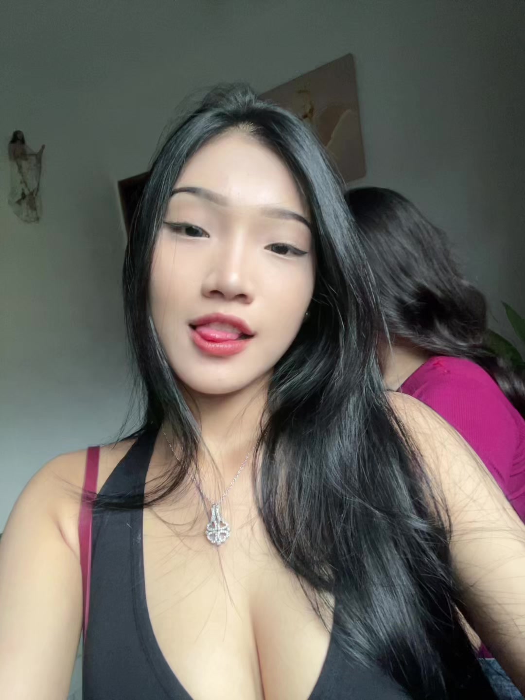 @lovemeforwhoiam