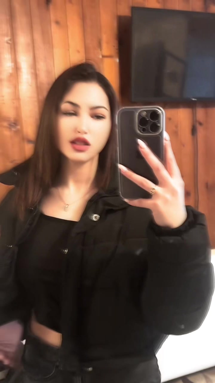 @ALEXANDROWA