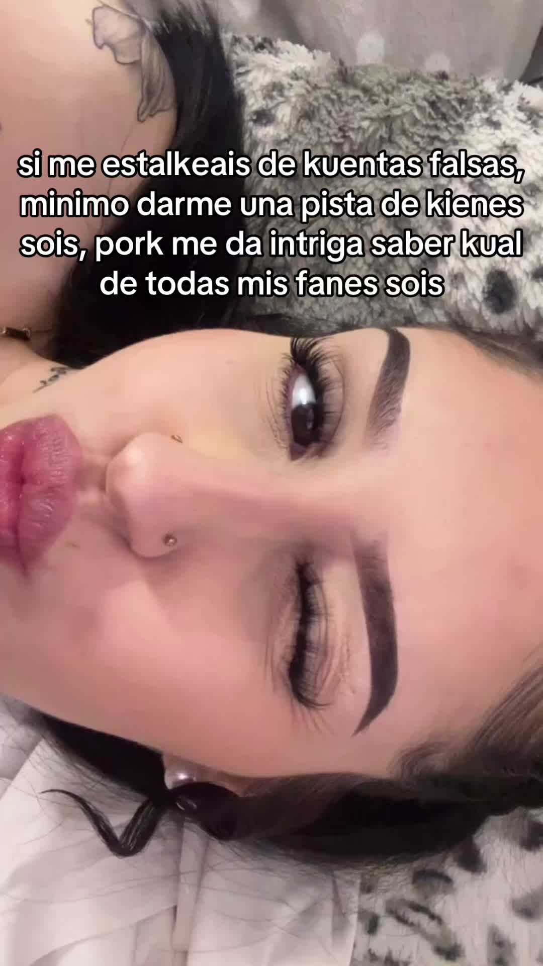@👑