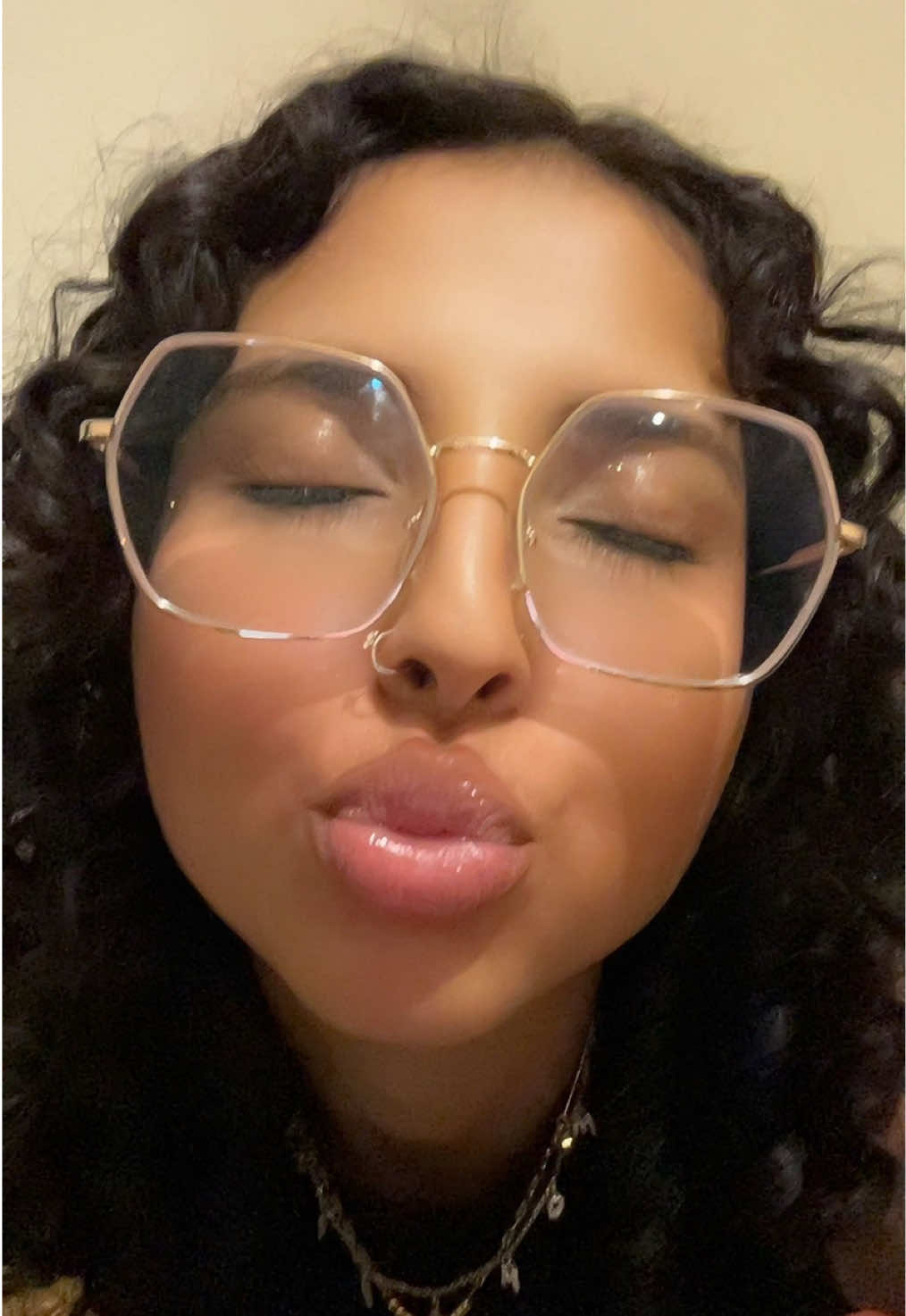@🍒TCHIKILOVE🍒