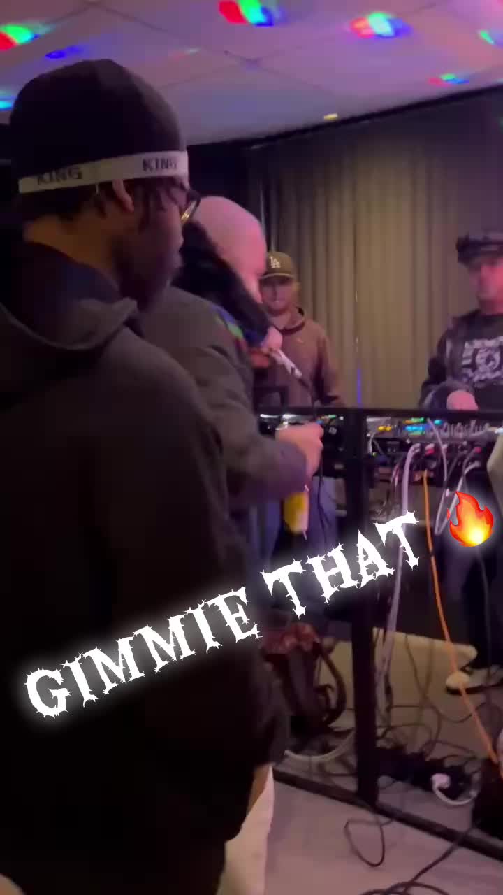 @sdotdnb